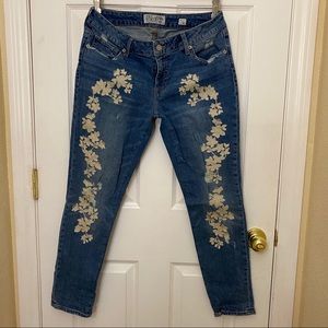 Lucky Brand Floral Stitched “Lolita Skinny” Jeans